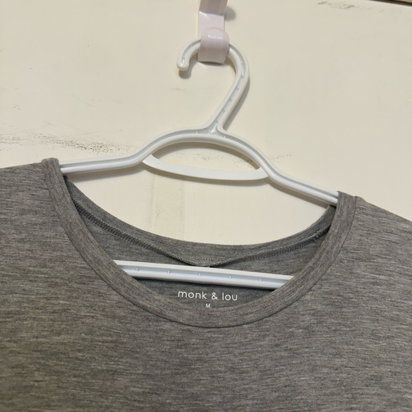 Monk & Lou Gray basic shirt - Picture 3 of 3